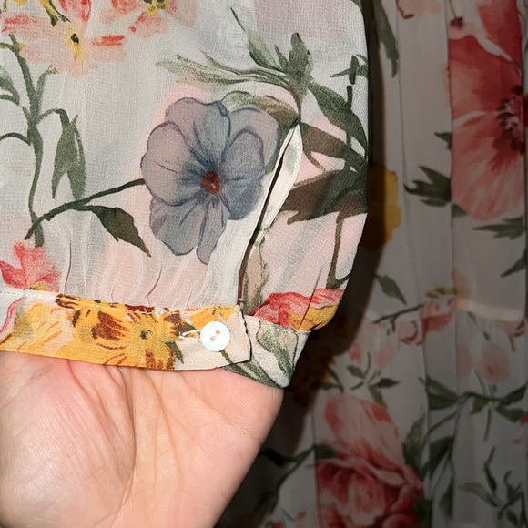 NWT Long Sleeve Tiered Zara Floral Dress - Picture 8 of 14